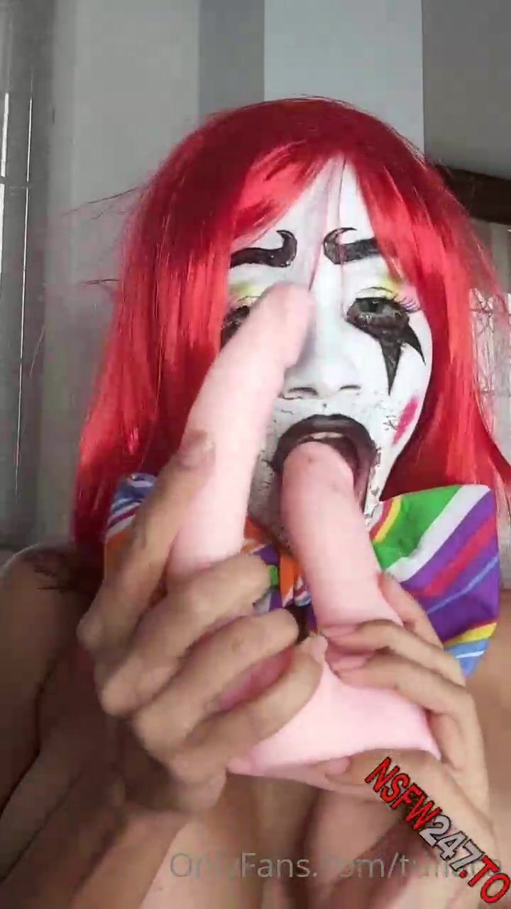 Tuflaca Sad Clown Fucks Double Dildo Xxx Onlyfans Porn Video