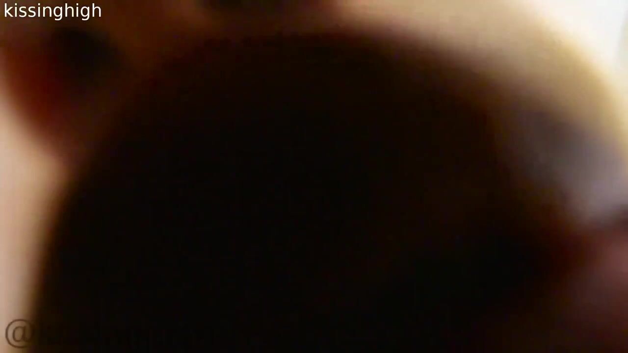 Kissinghigh lens licking asmr