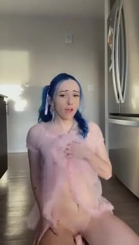 littlebaby4u - bruised knees for daddy