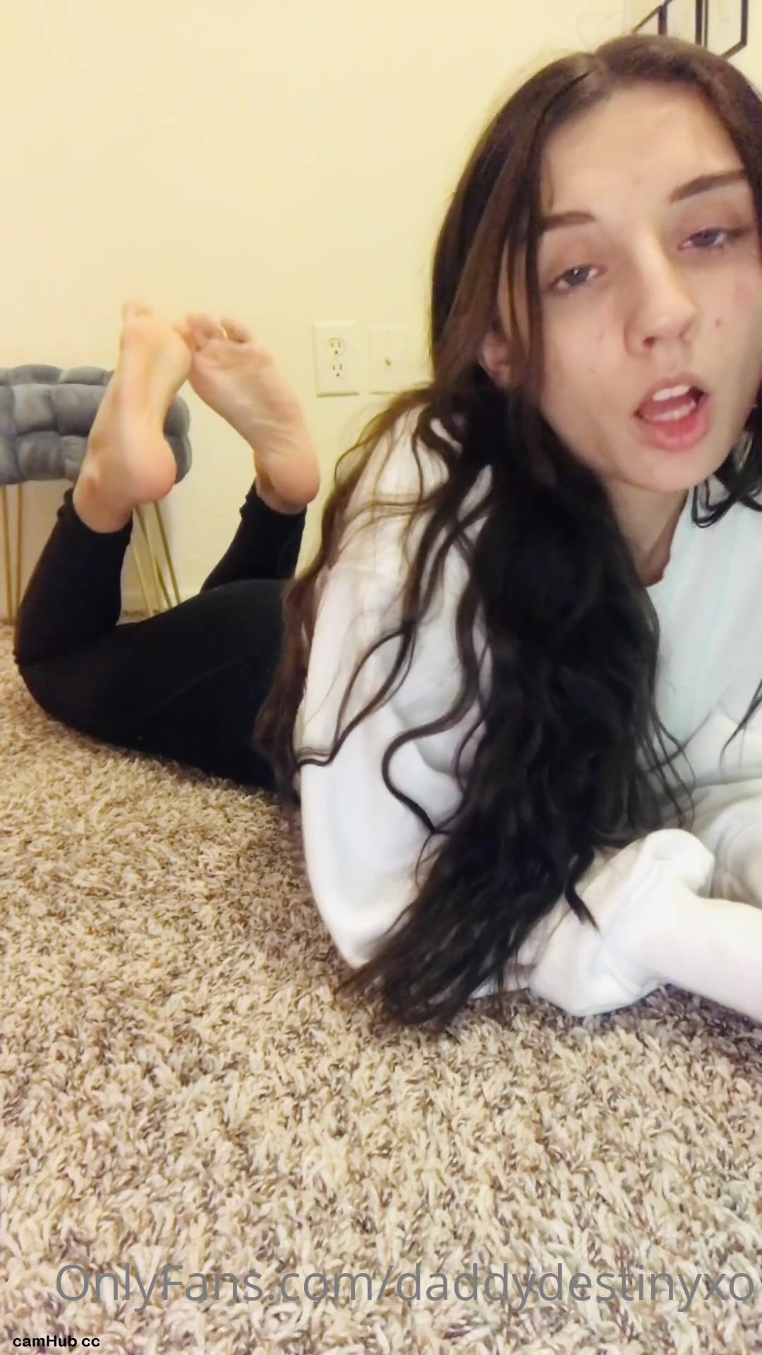 DaddyDestinyXO Feet Pose Teen JOI OF 4 Min