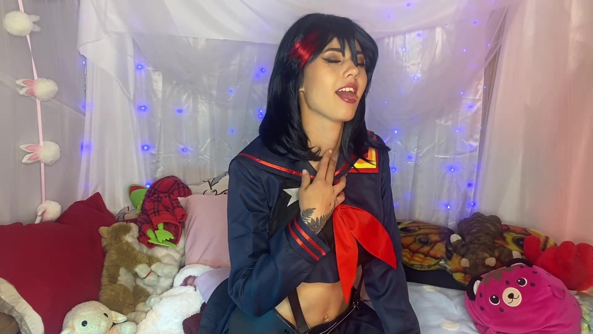 Giantess ryuko cosplay gummy vore - kitsuneforeplay