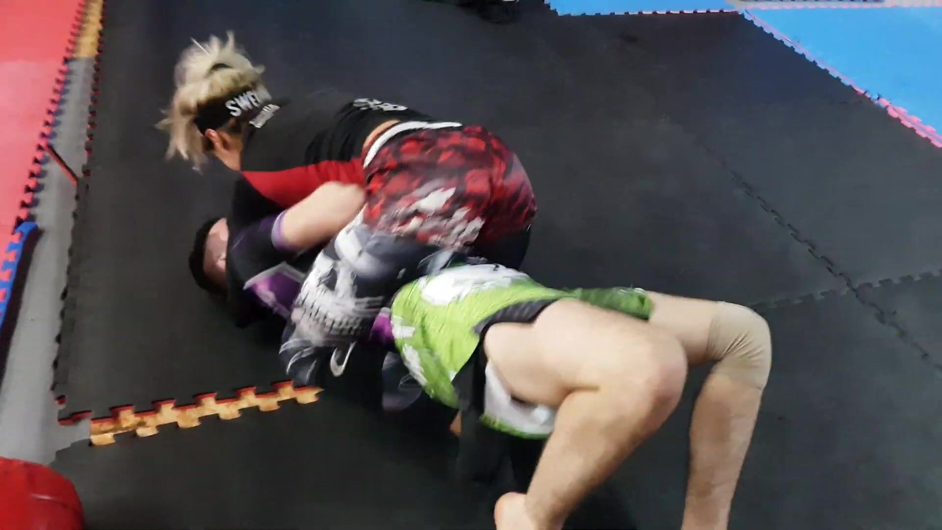 Mixed grappling