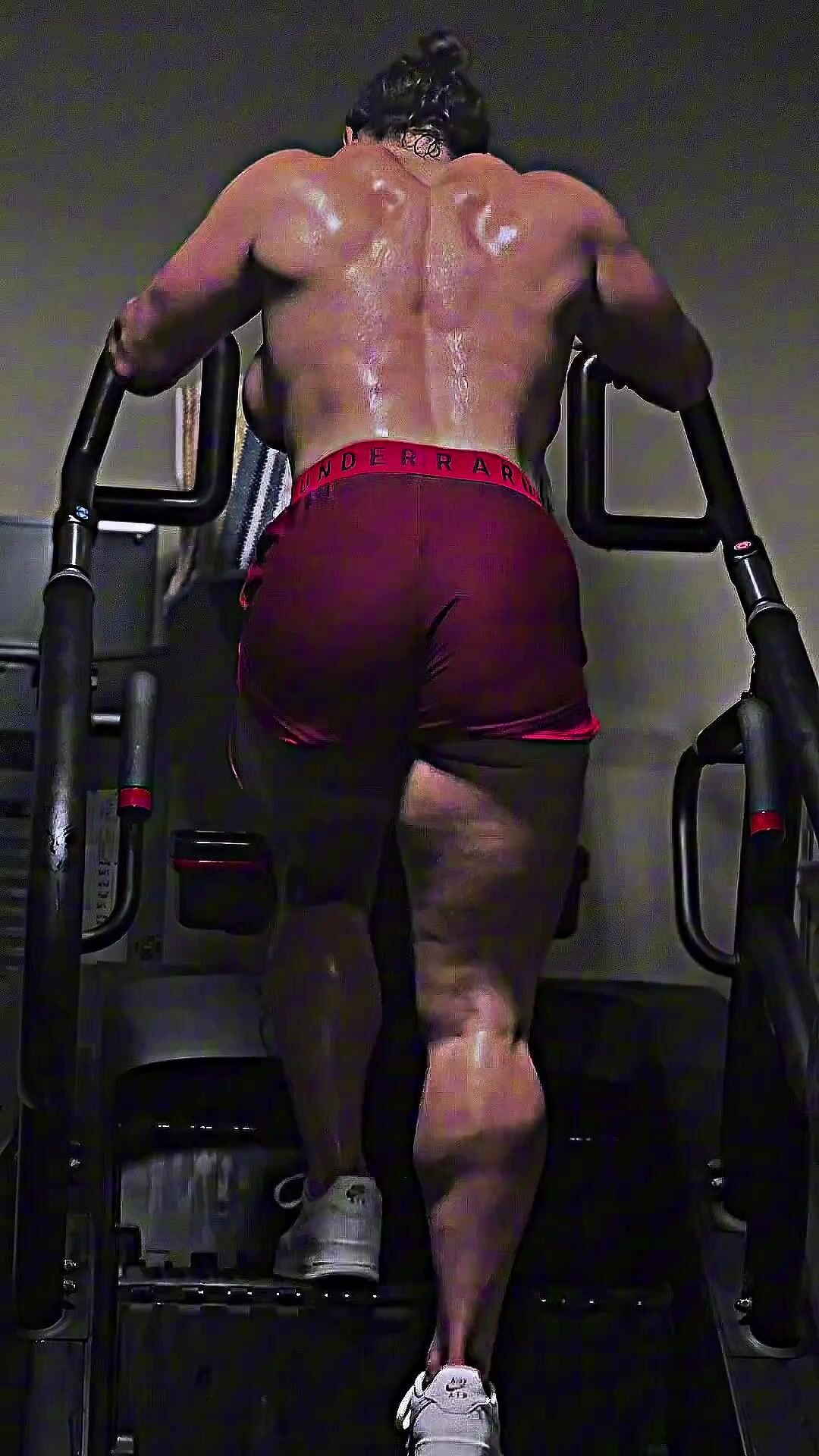 Huge fbb big calves pt1