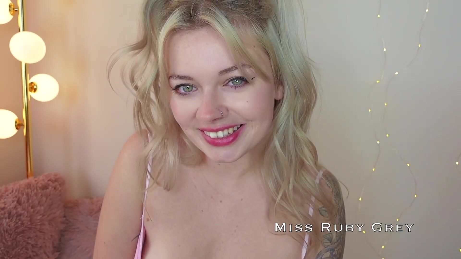 Miss Ruby Grey Tits & Dicks!