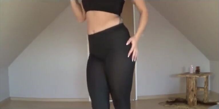 Angie sexy farting Black leggings