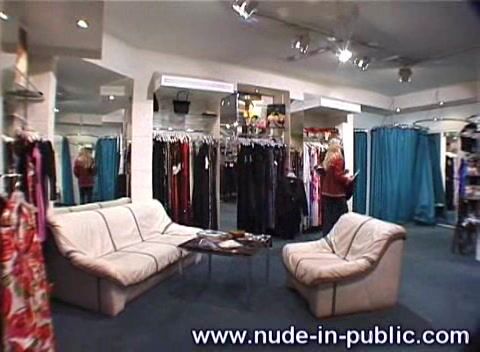 Lenka nude shopping 1