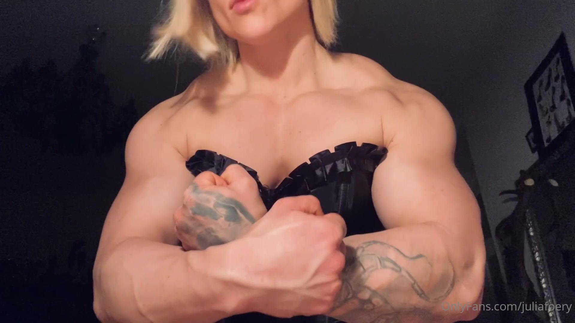 julia fory muscle explosion