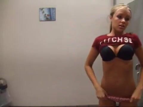 sweet miss priss bathroom striptease