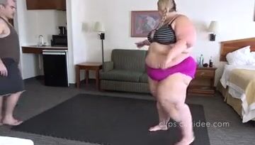 Ssbbw wrestling dominating slave