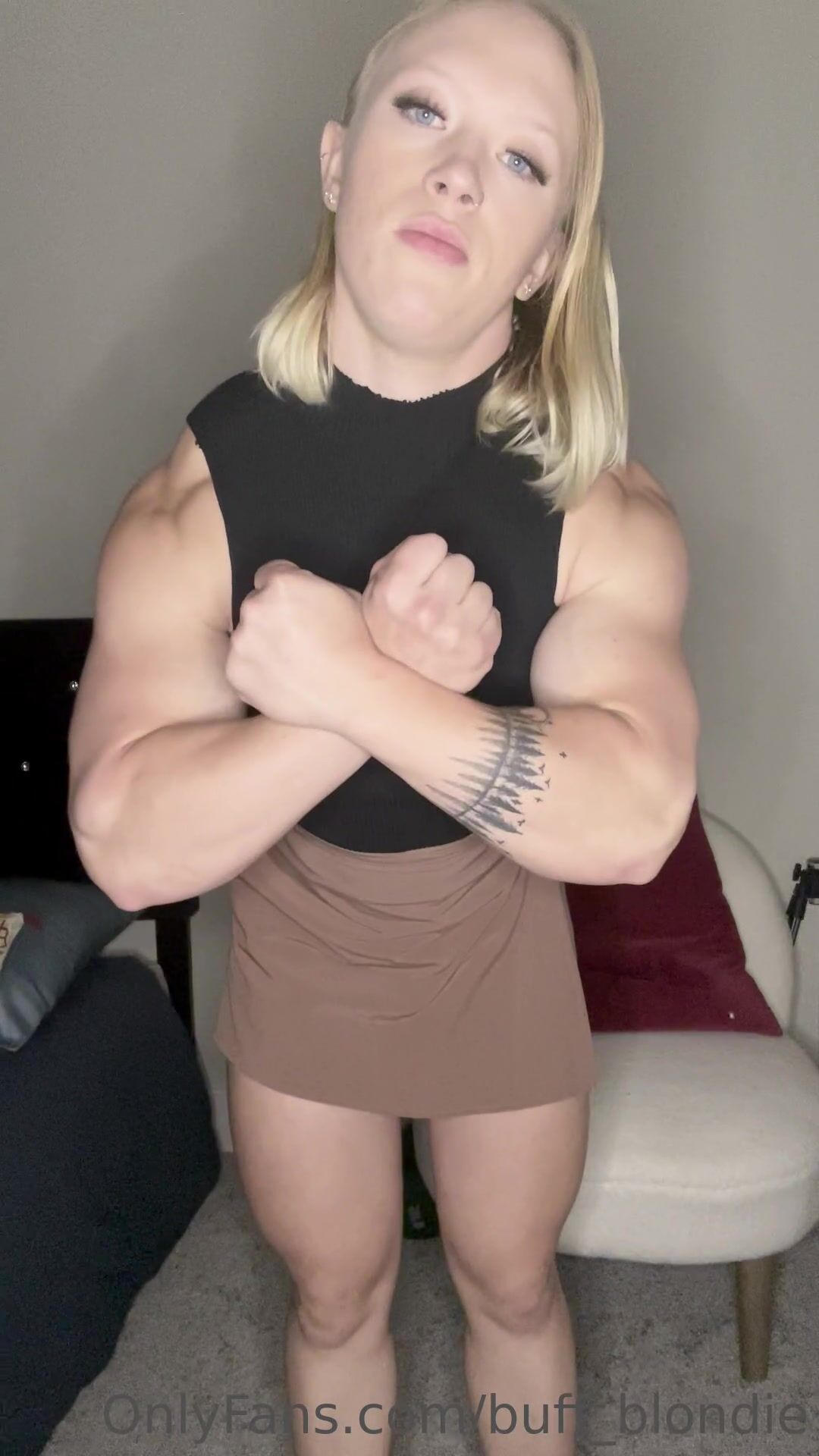 Buff Blondie Flex 2