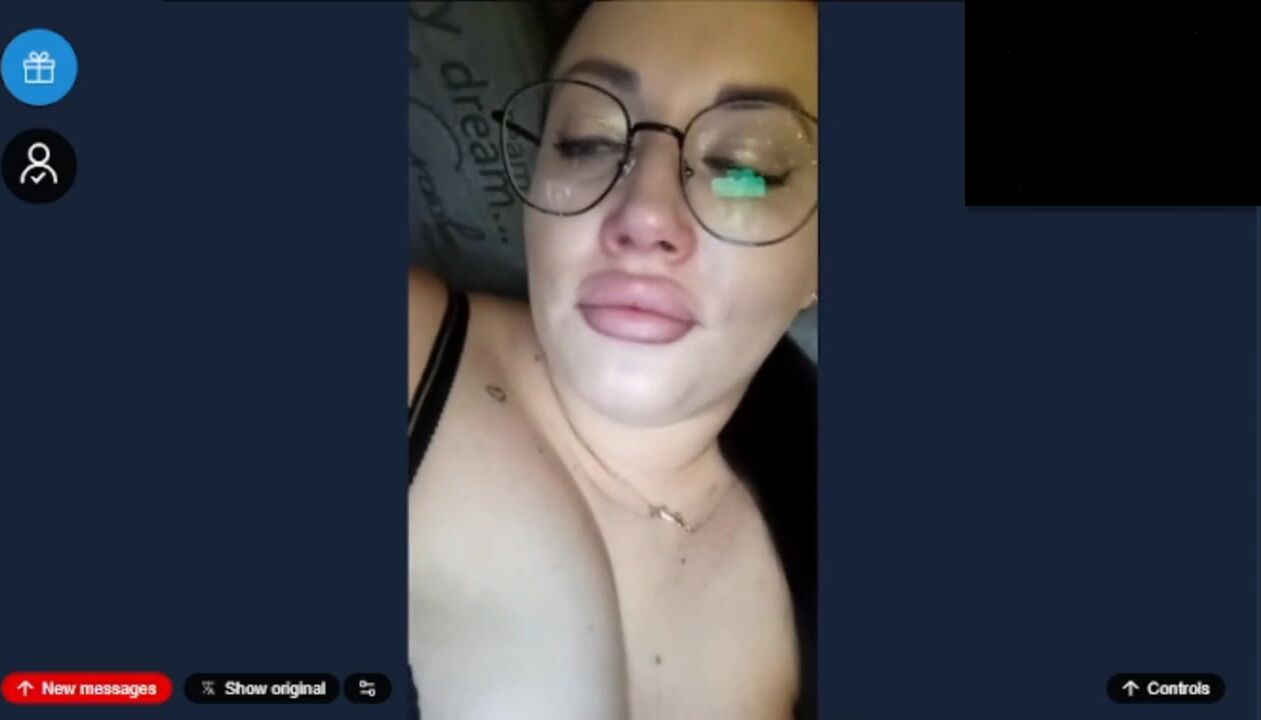 Kirra Bimbo Lips and Tits