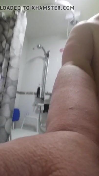 misstitty ssbbw in der Dusche