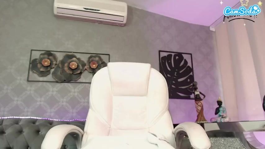 neytirimoon live show recorded on 2024-04-27