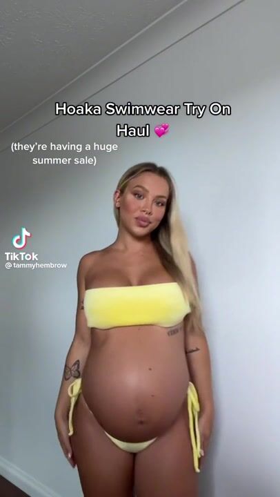 Tammy Hembrow very pregnant tease