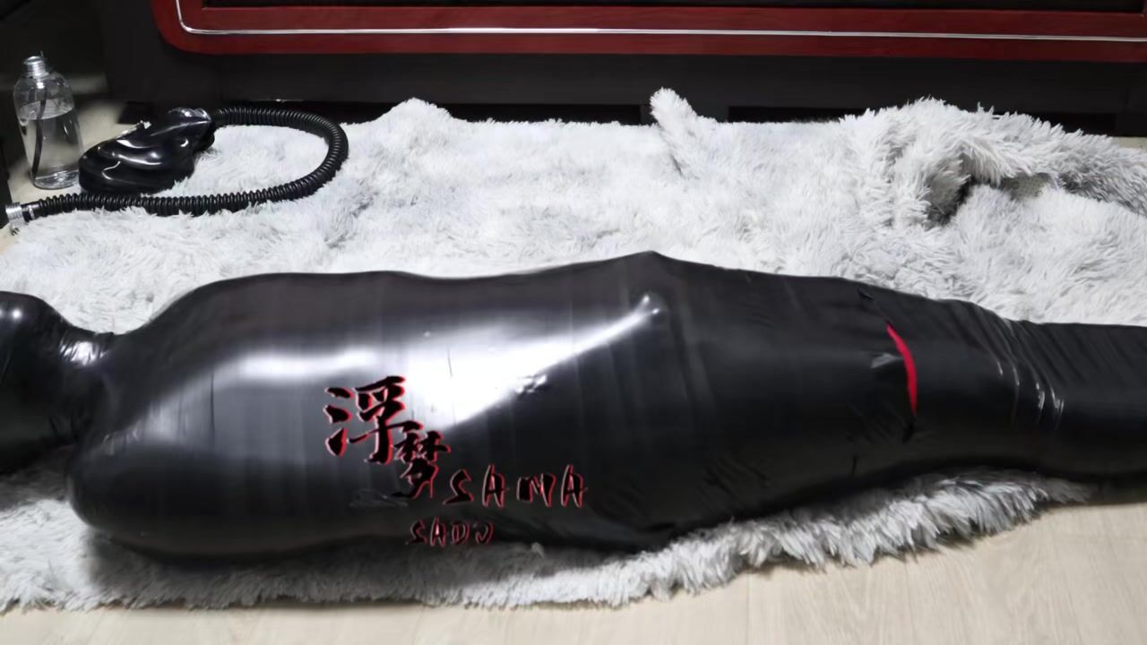 Mistress Fumeng Extreme Breathplay Mummification