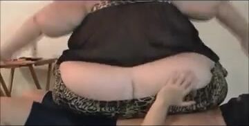 Ssbbw squashing