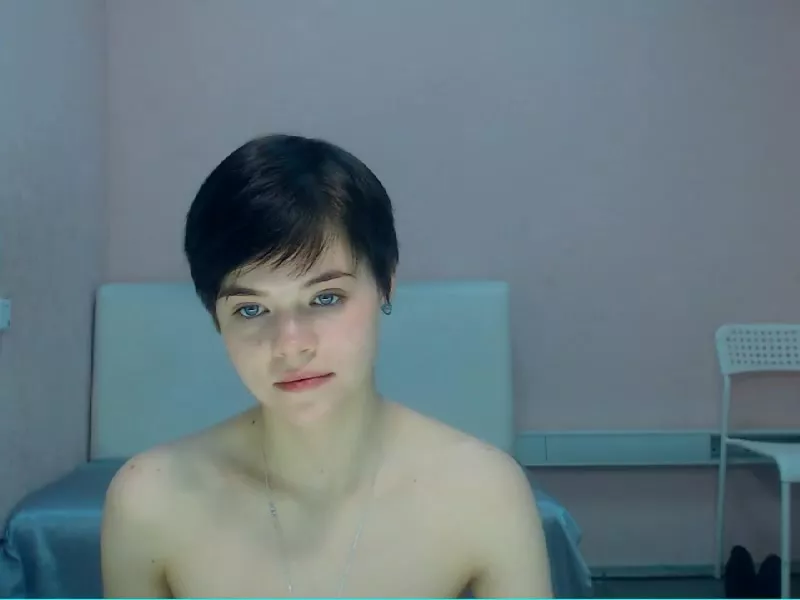 800px x 600px - Enigmatic___ skinny nude MFC cam girl w/ short hair & shaved ...