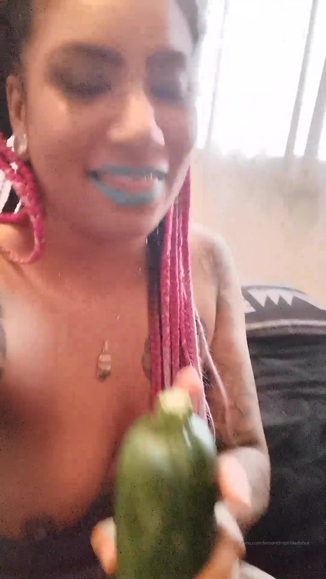 Lemondropitlikeitshot vegan edition part 3 blowjob tutorial w zucchini  onlyfans xxx videos