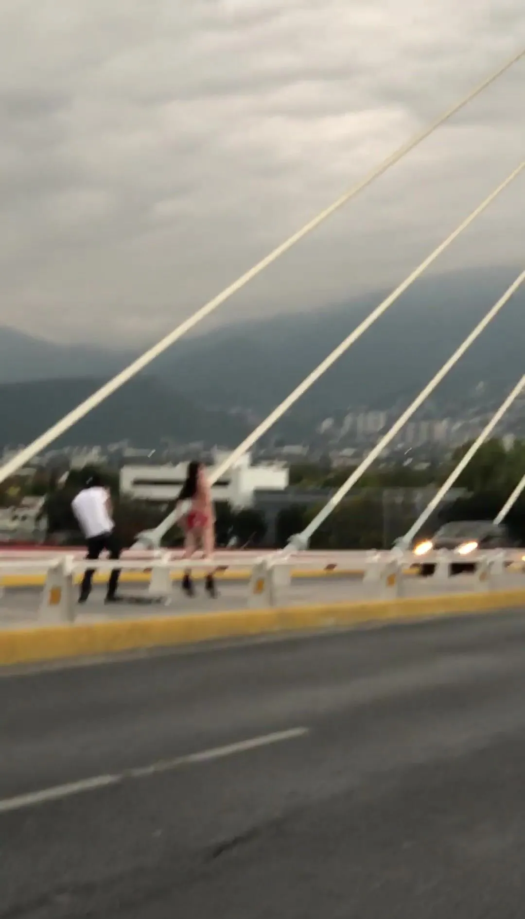 Soyarerojas les dej el bts de la sesi n que hice en el puente de monterrey