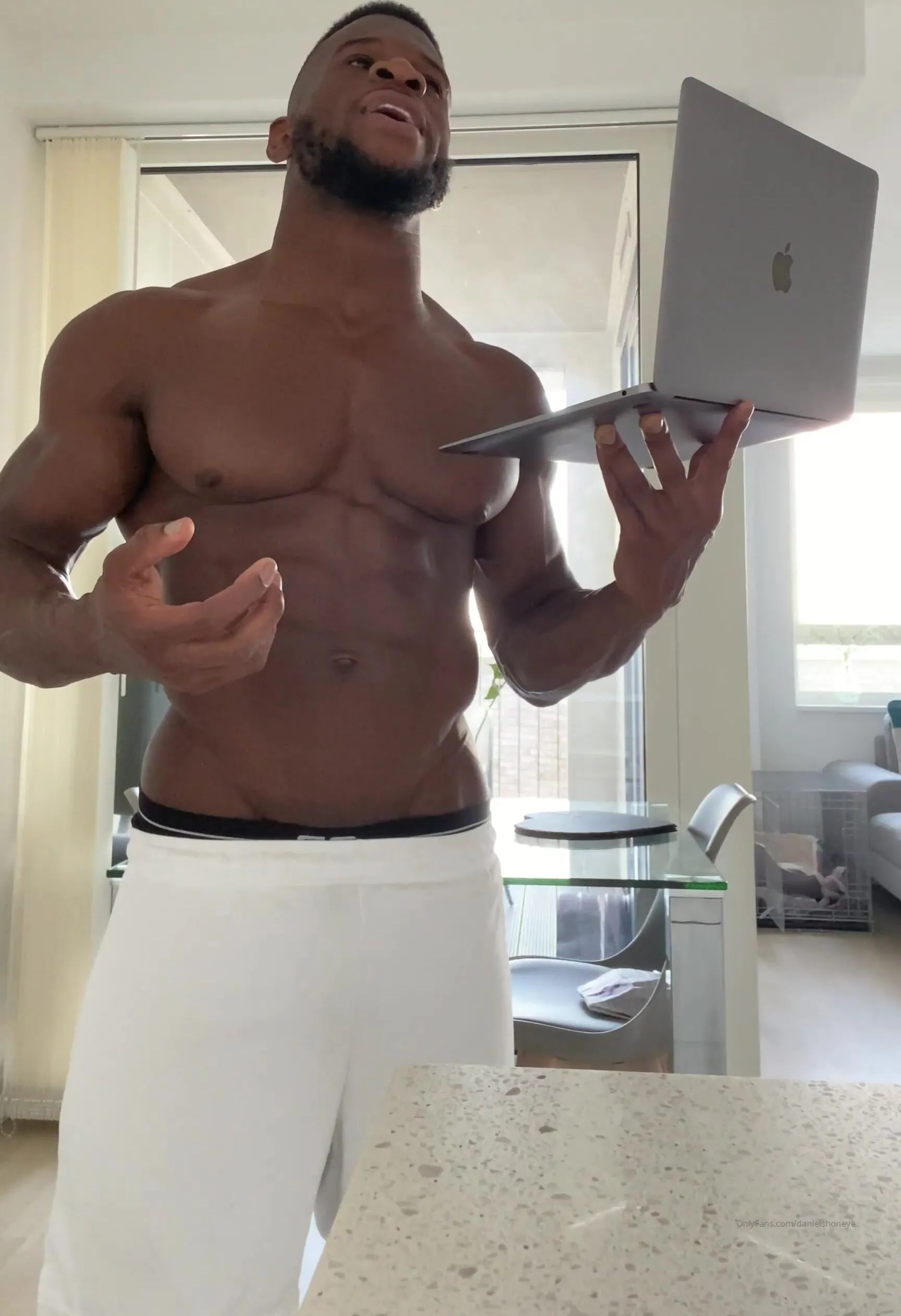 Danielshoneye interview part 1 100 likes part 2 xxx onlyfans porn video