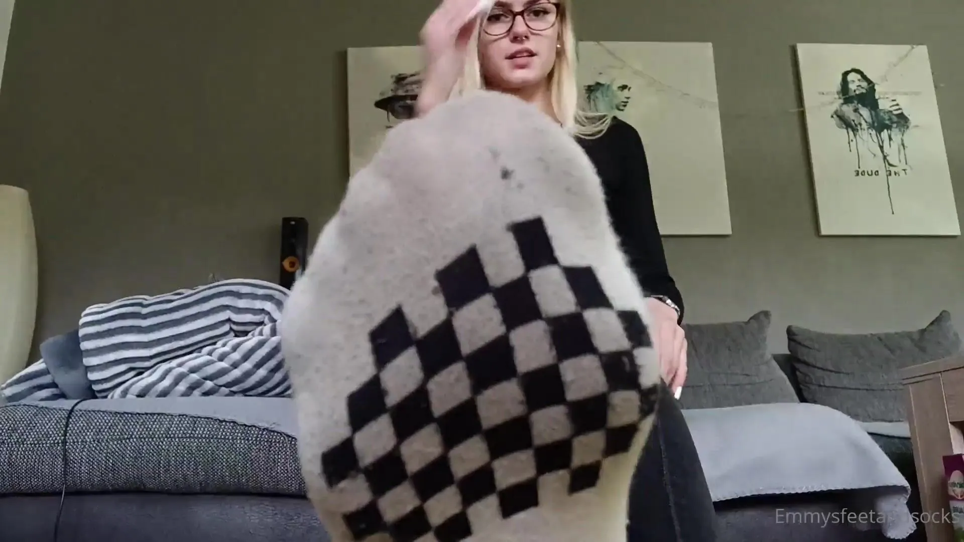 Emmyfeetandsocks some of my old videos theyll get subtitles very soon & ill  upload new ones