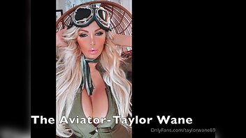 The Aviator Porn - Taylorwane69 Decked Out As An Aviator Dildo In Hand I M Ready To Get Really  Oiled Up