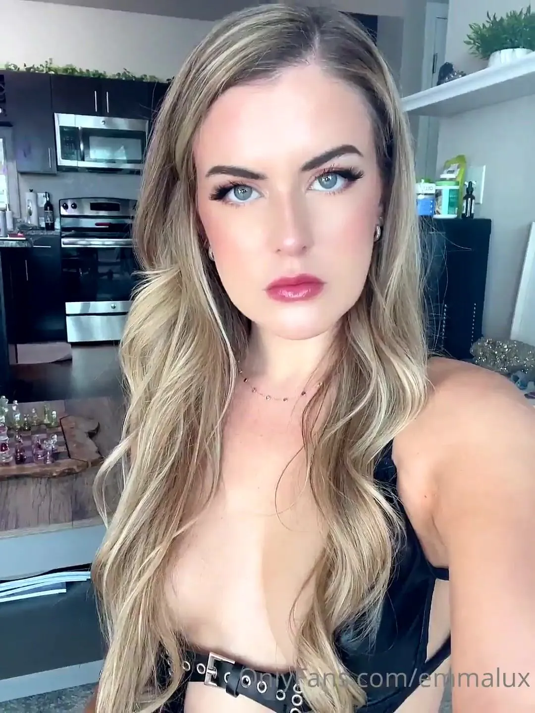 Emmalux xxx onlyfans porn videos