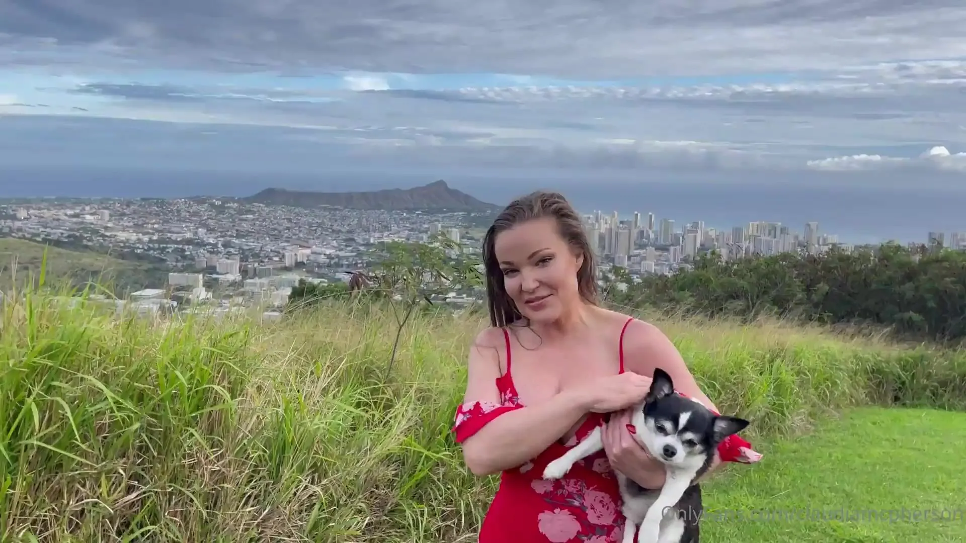 Claudiamcpherson happy easter everyone chico & i are out here on oahu at  tantalus lookout overlooking