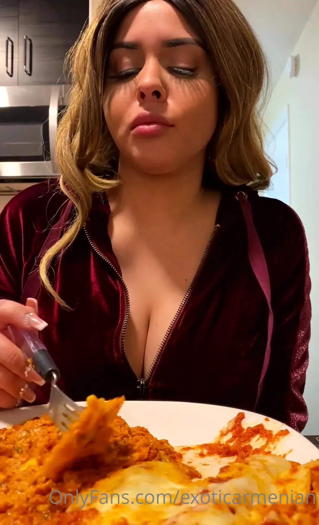 Exoticarmenian Mukbang xxx onlyfans porn videos