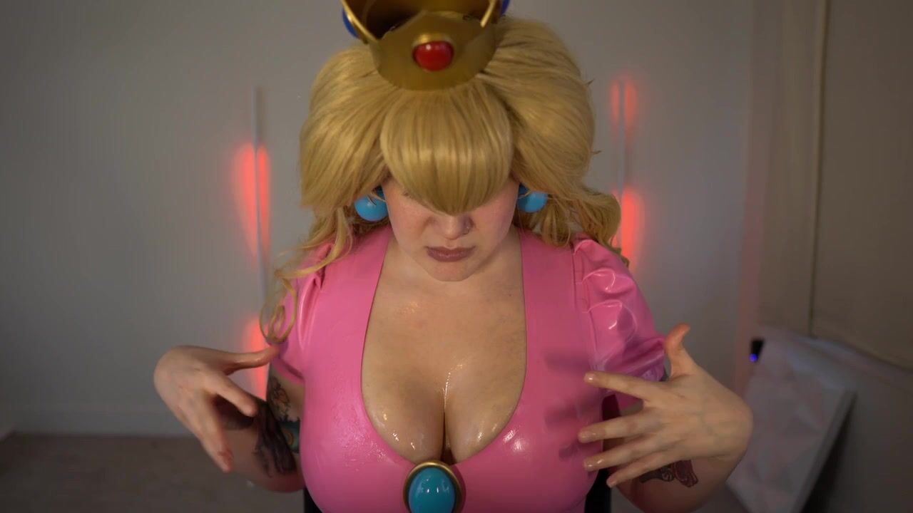 Mario Peach Porn Blowjob - Petite Trefle Princess Peach