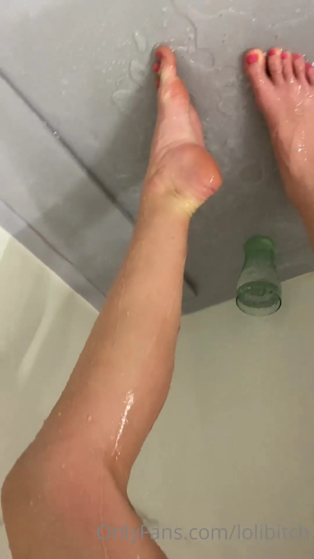 Teen Feet Shower - Cryosexy my feet in the shower xxx onlyfans porn videos