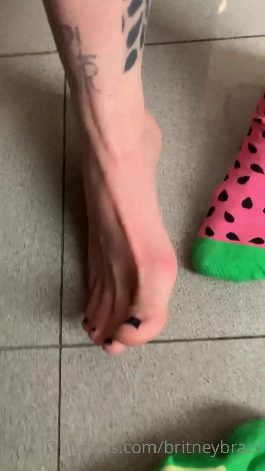 Funny Socks Porn - Dick_rate_queen funny socks and hot feet xxx onlyfans porn videos