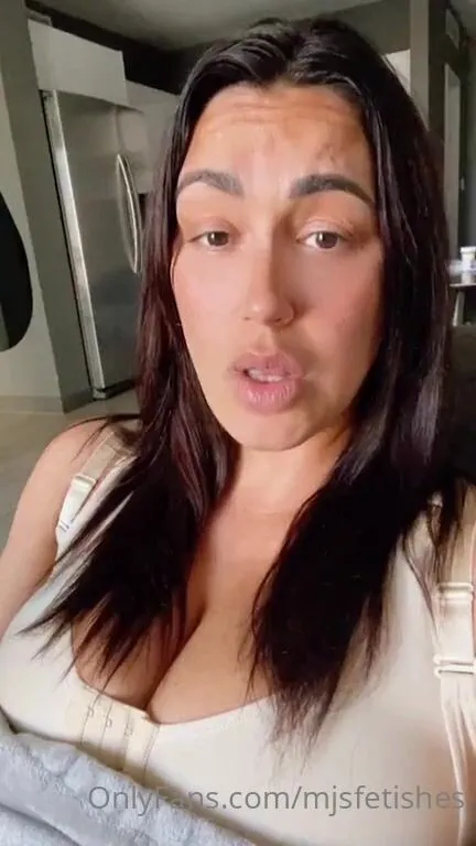 Www Xxx Insta Lives Channel Full Hd - Mjsfetishes completely spaced posting live insta broadcast from the day  after surgery case xxx onlyfans porn videos