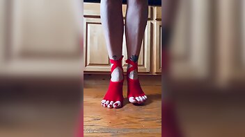 Catprincessfeet prancing around in my sexy new toeless yoga socks you like  xxx onlyfans porn videos