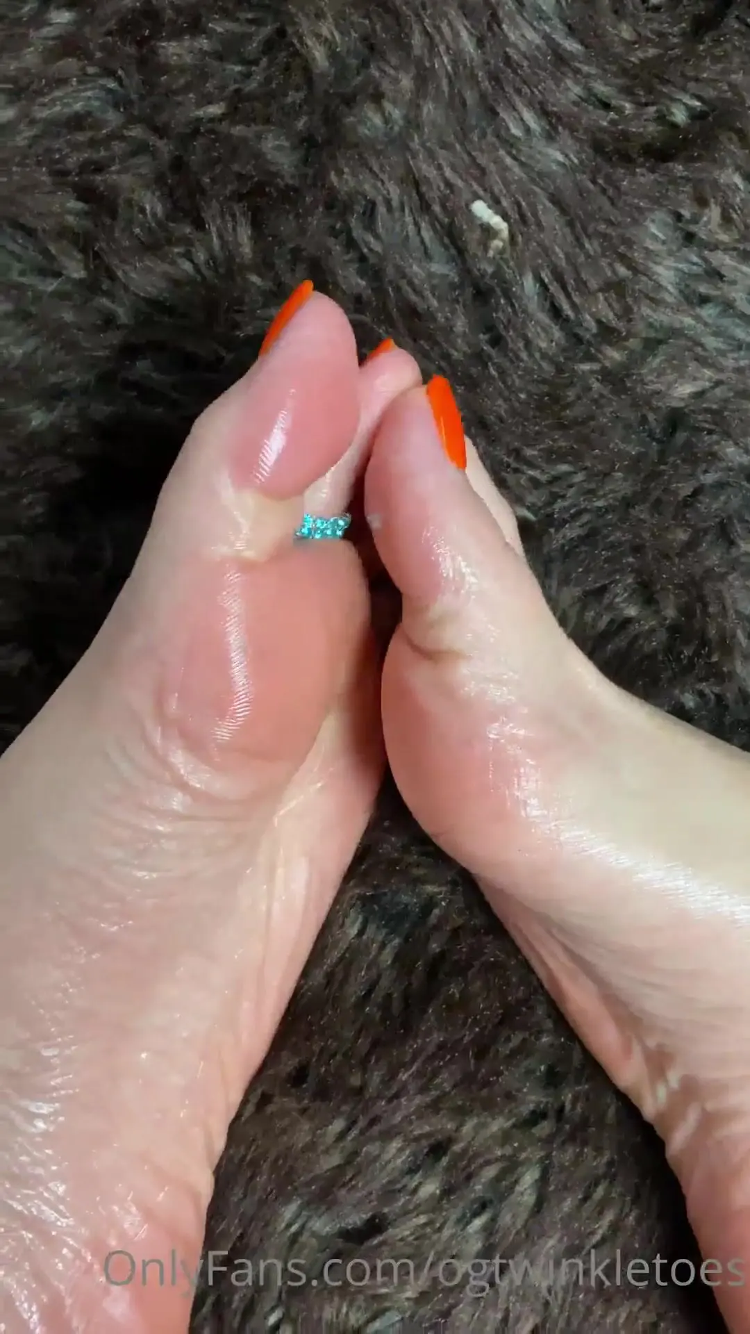 Waifufeetmilk orange toes oil joi onlyfans porn video xxx