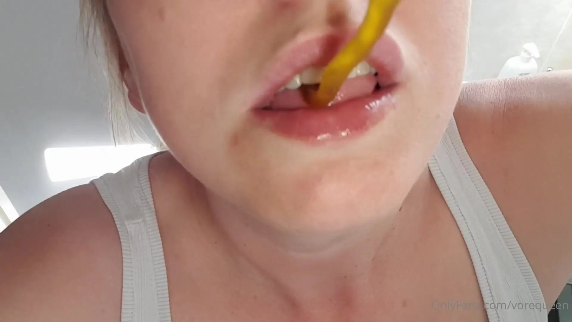 Vorequeen super long gummy string swallow onlyfans porn video xxx