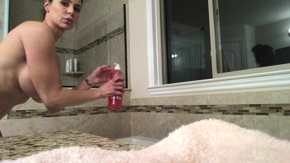 Kendra Lust - Sexy shower after workout