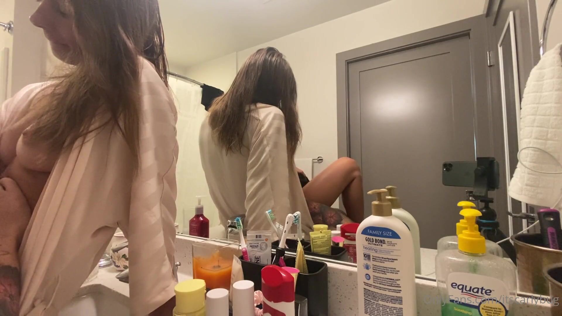 Lavynder Rain Bathroom Onlyfans Sextape Porn Porn Video