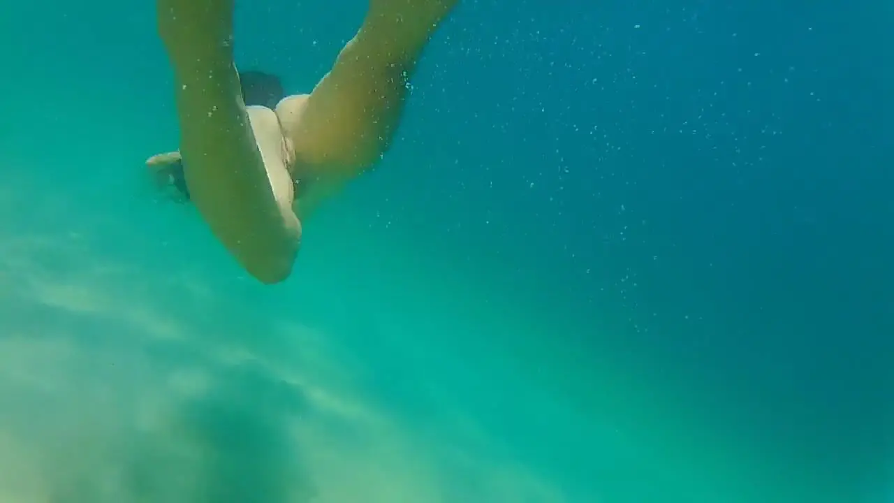 Dream4angel underwater quick sex at public beach video