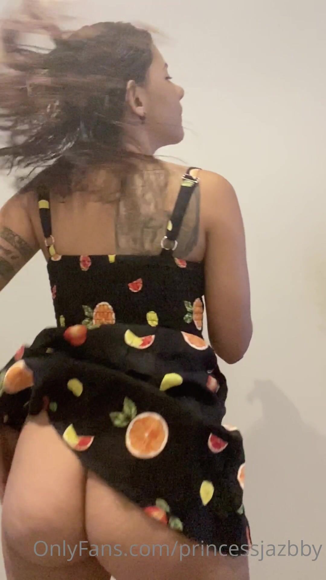 Naughtyfreshman slow mo twerking & lifting my little black dress no panties  onlyfans xxx porn videos