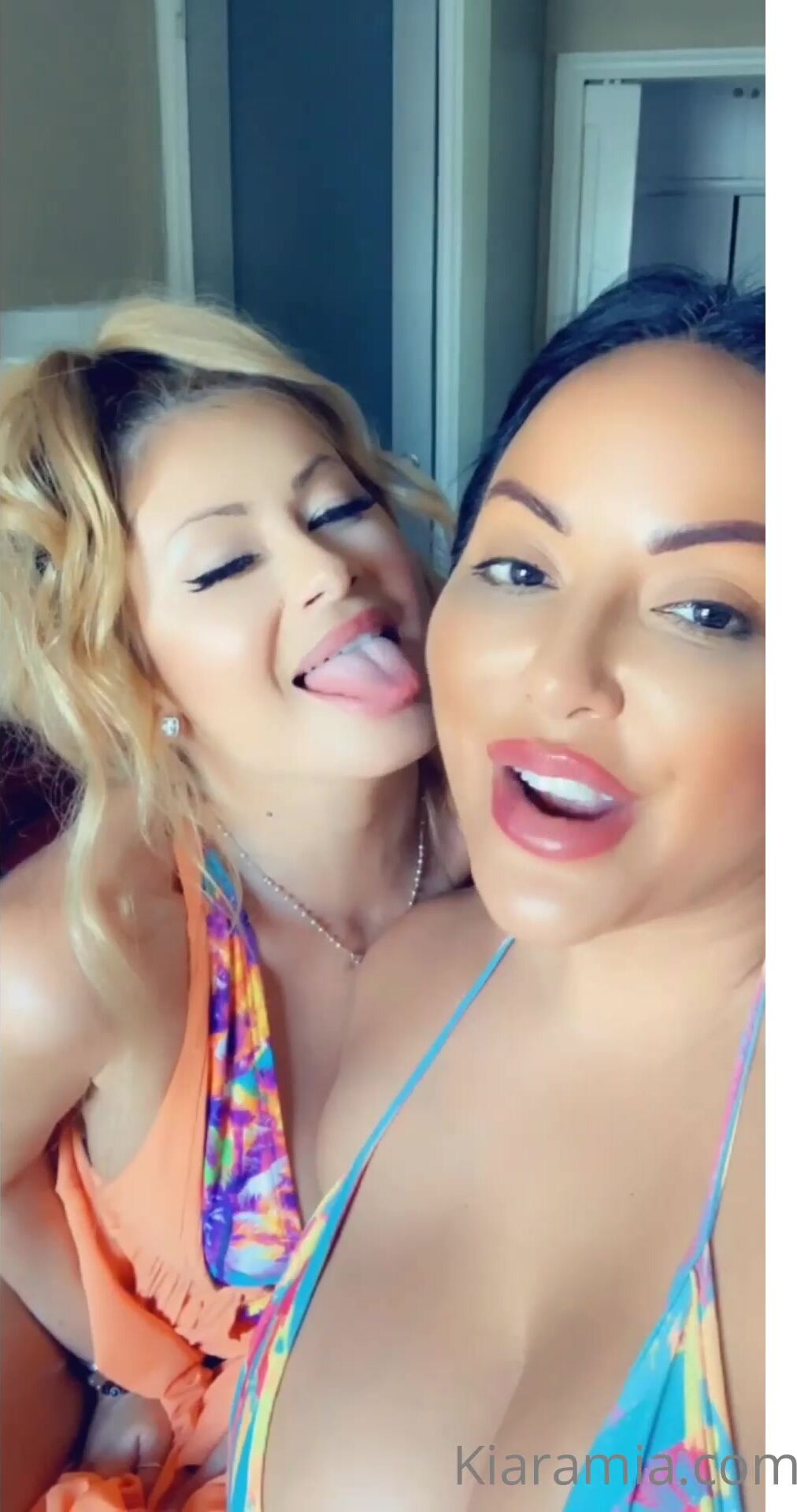 Theonlykiaramia _ BIG TITTIES, BREAST WORSHIP SCENE_ Massages sexy playboy  playmate girlfriend onlyfans porn video xxx