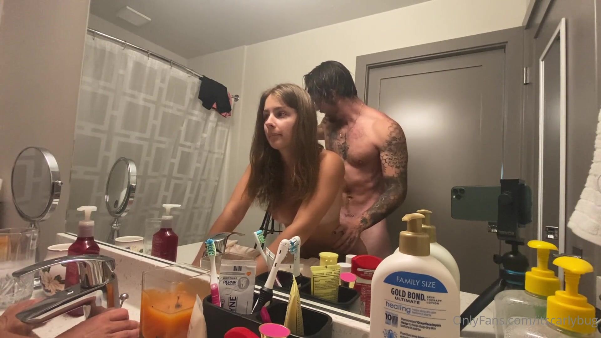 Lavynder Rain Bathroom Onlyfans Sextape Porn Porn Video