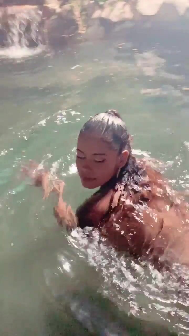 Elsababy come swim with me _‍♀️ xxx onlyfans porn videos