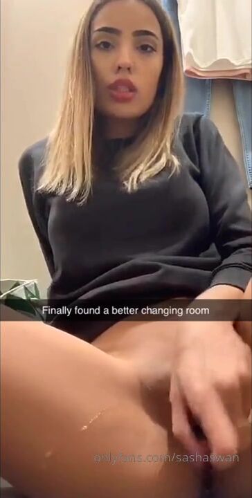 Sasha Nude Onlyfans Masturbating in a Changing room Porn XXX Videos Leaked